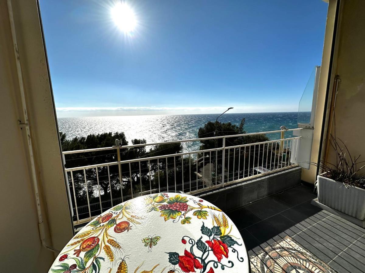 Suite Fronte Mare - San Remo Exterior foto